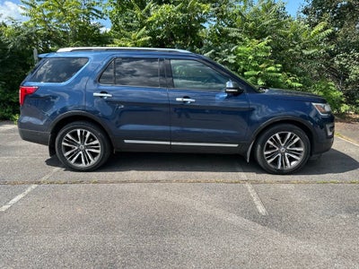 2017 Ford Explorer Platinum
