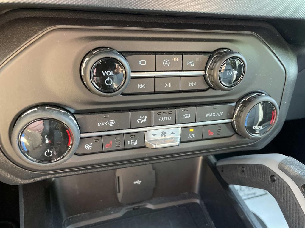 2022 Ford Bronco Outer Banks