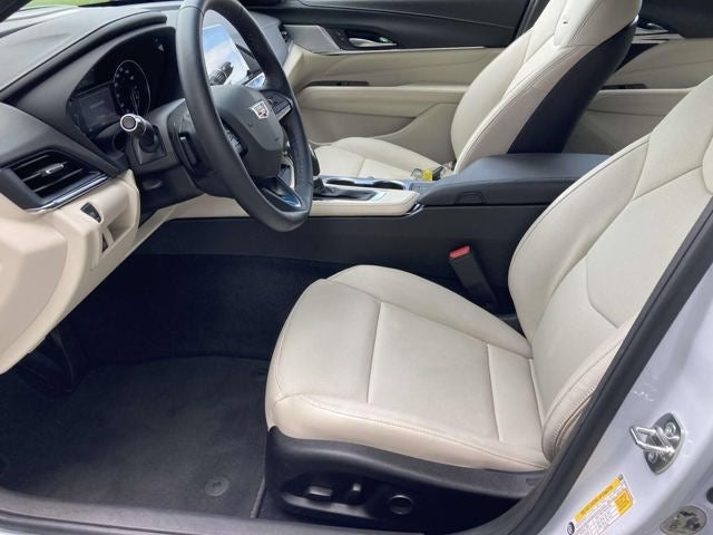 2026 Cadillac CT4 Premium Luxury