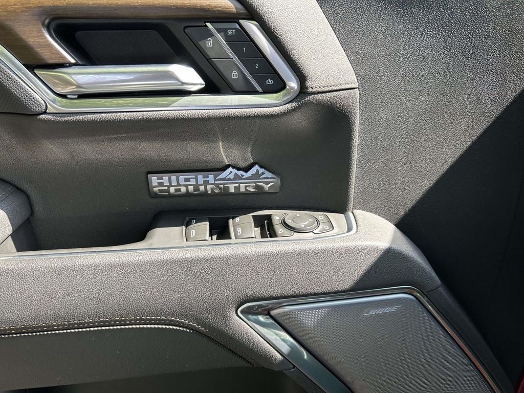 2025 Chevrolet Silverado 1500 High Country