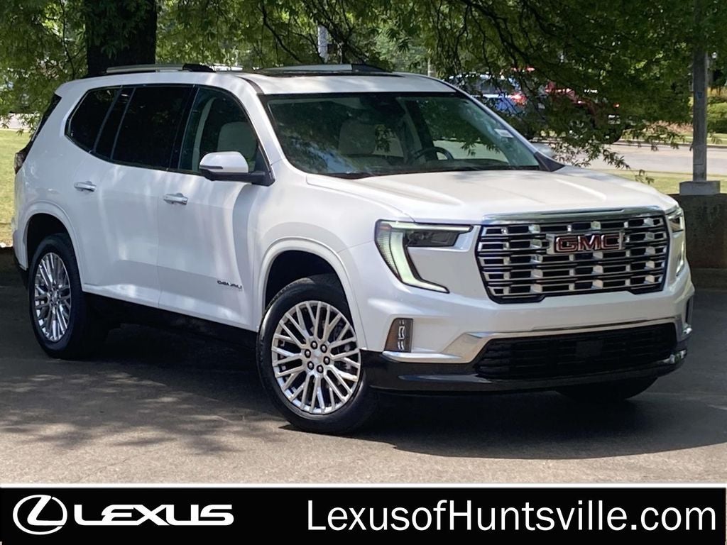 2024 GMC Acadia Denali FWD's photo