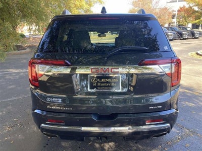 2023 GMC Acadia Denali