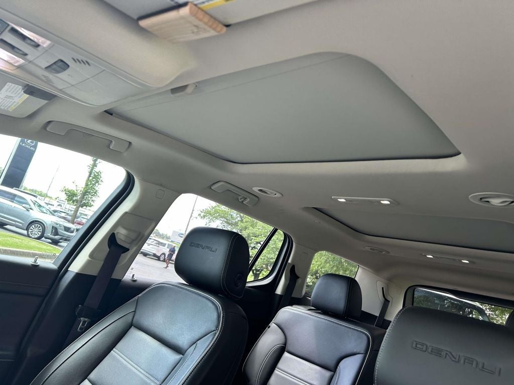2020 GMC Acadia Denali