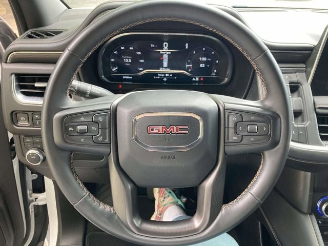 2023 GMC Yukon AT4