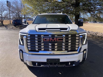 2025 GMC Sierra 2500HD Denali