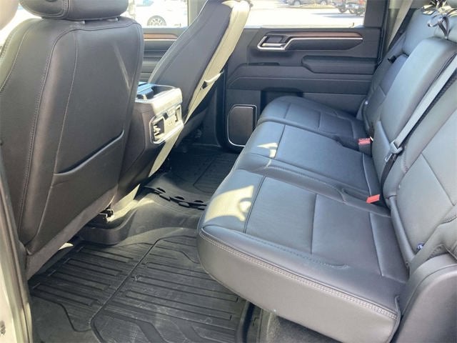 2025 GMC Sierra 2500HD Denali