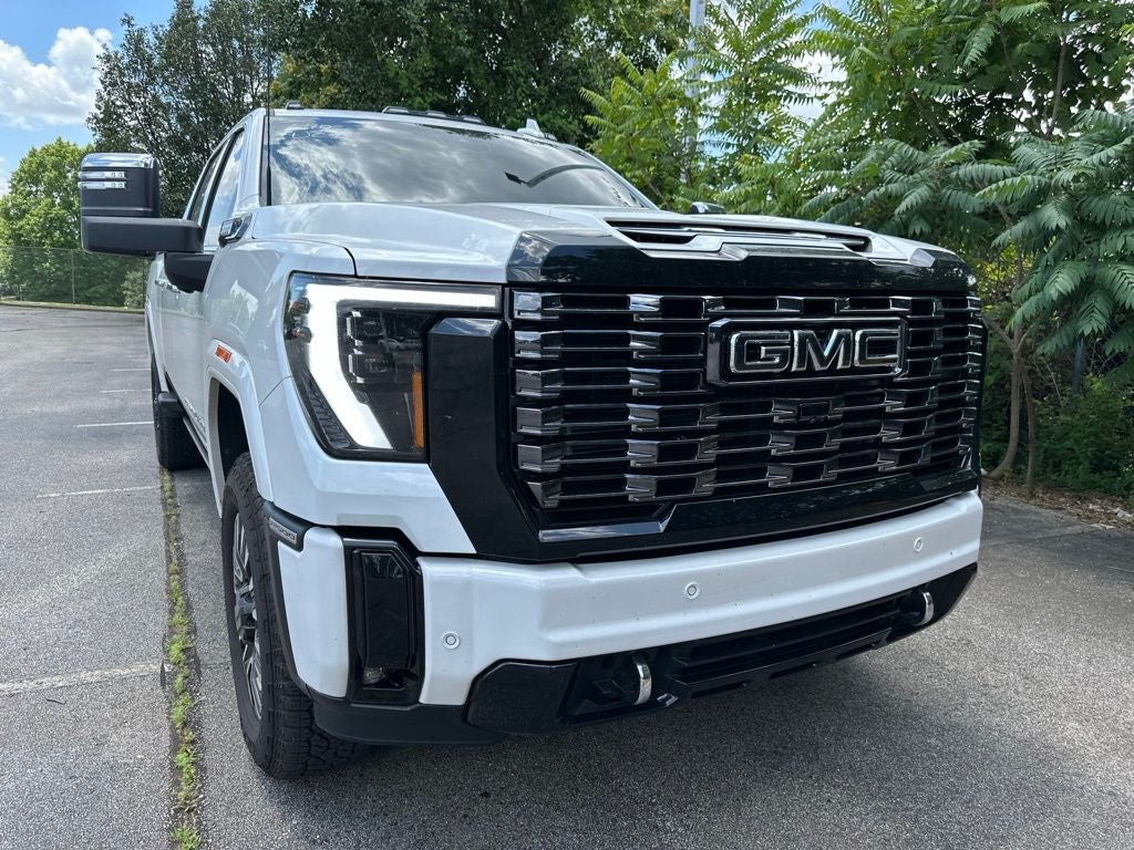 2025 GMC Sierra 2500HD Denali Ultimate