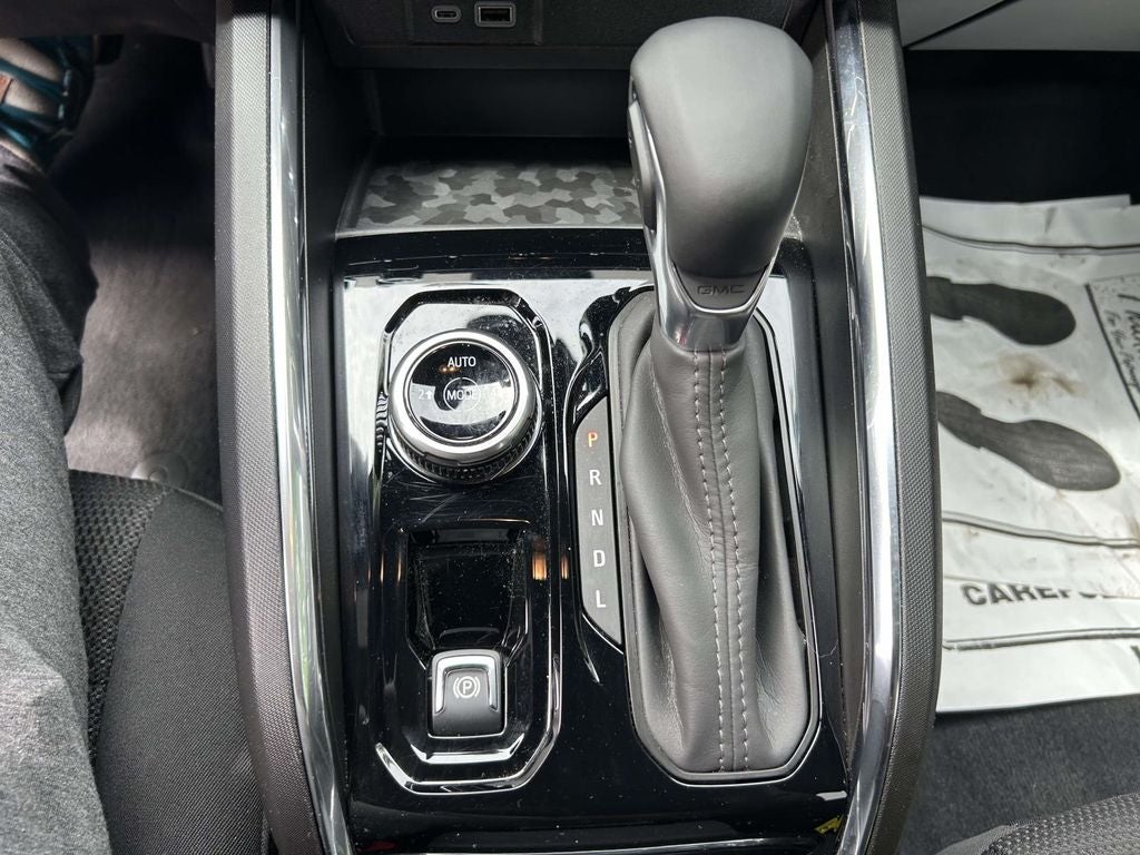 2025 GMC Canyon Elevation