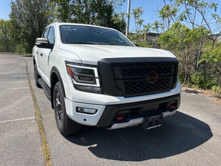 2024 Nissan Titan PRO-4X