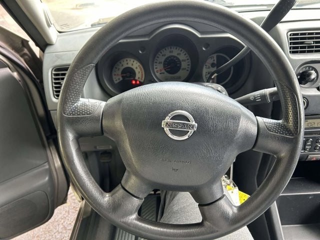 2004 Nissan Frontier XE