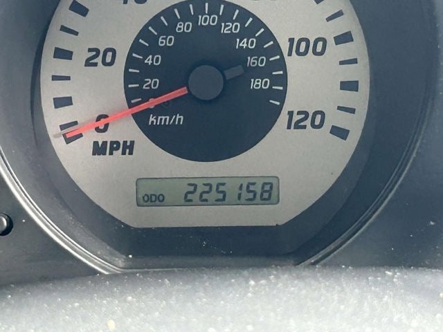 2004 Nissan Frontier XE