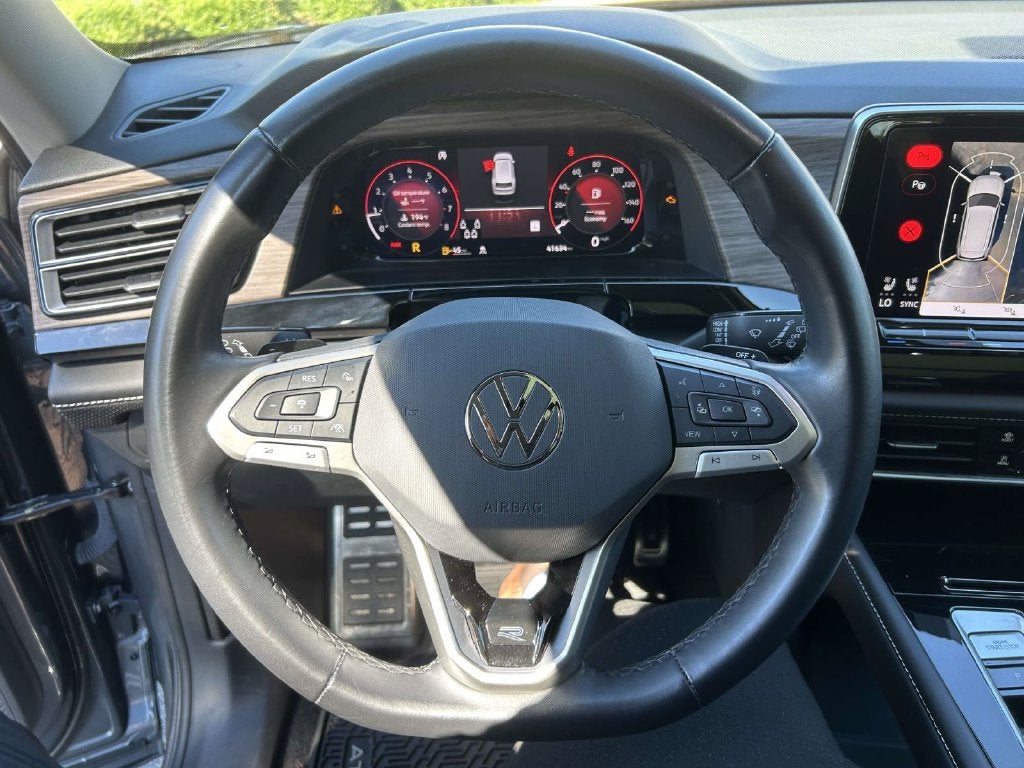 2024 Volkswagen Atlas 2.0T SEL Premium R-Line