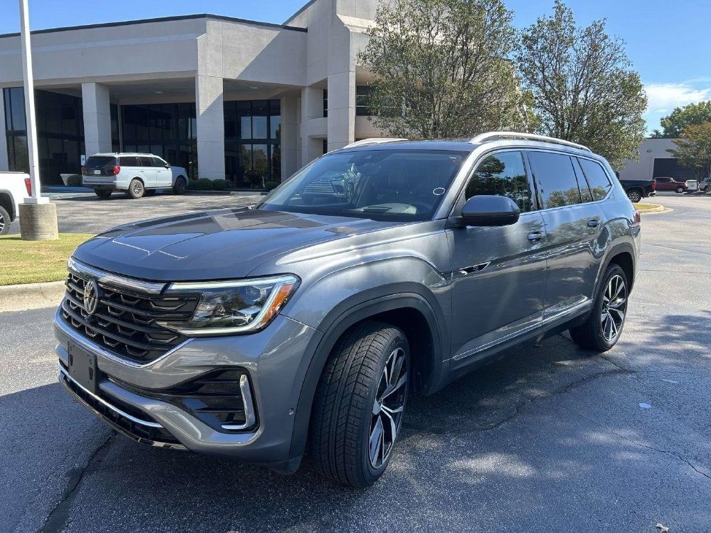 2024 Volkswagen Atlas 2.0T SEL Premium R-Line