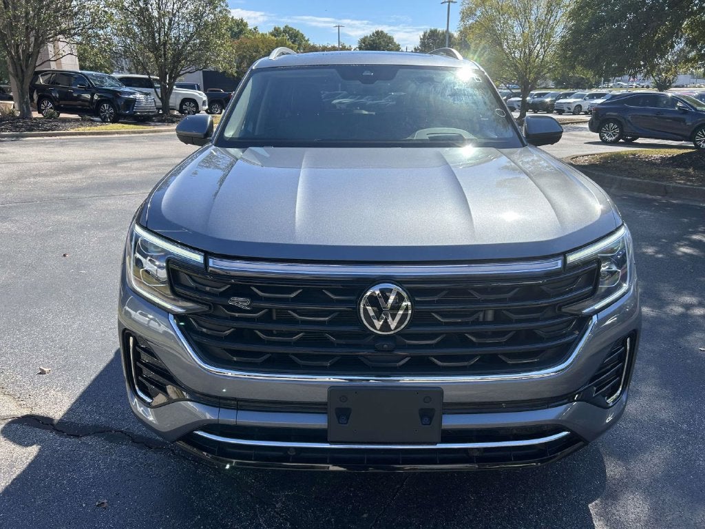 2024 Volkswagen Atlas 2.0T SEL Premium R-Line