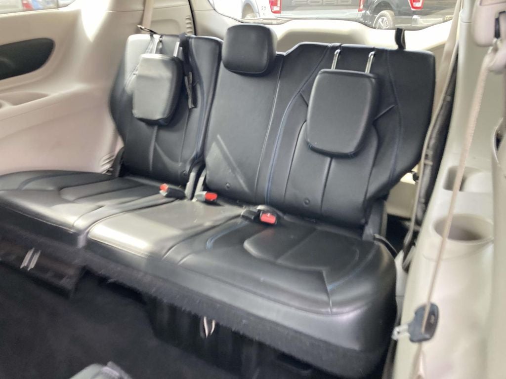 2021 Chrysler Pacifica Touring L