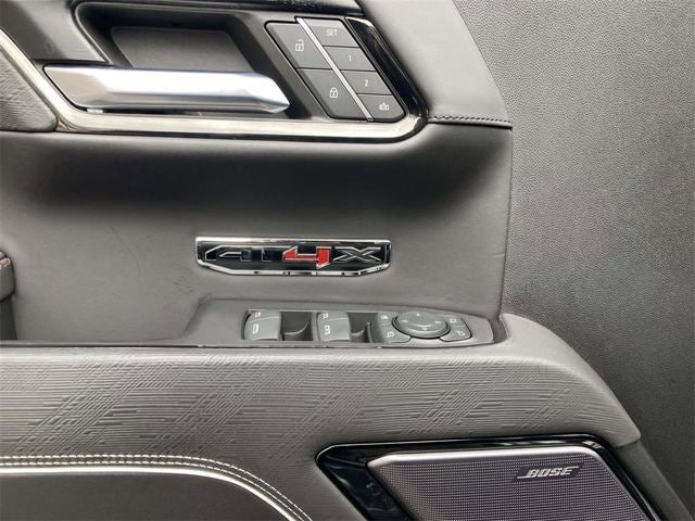 2023 GMC Sierra 1500 AT4X