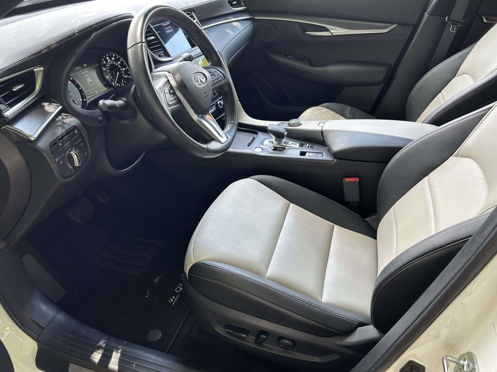 2022 INFINITI QX55 LUXE
