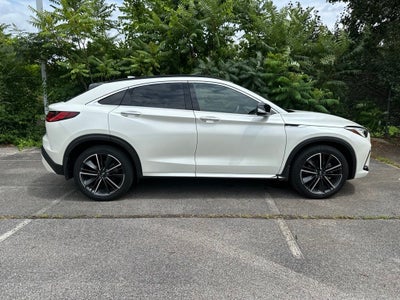 2022 INFINITI QX55 LUXE