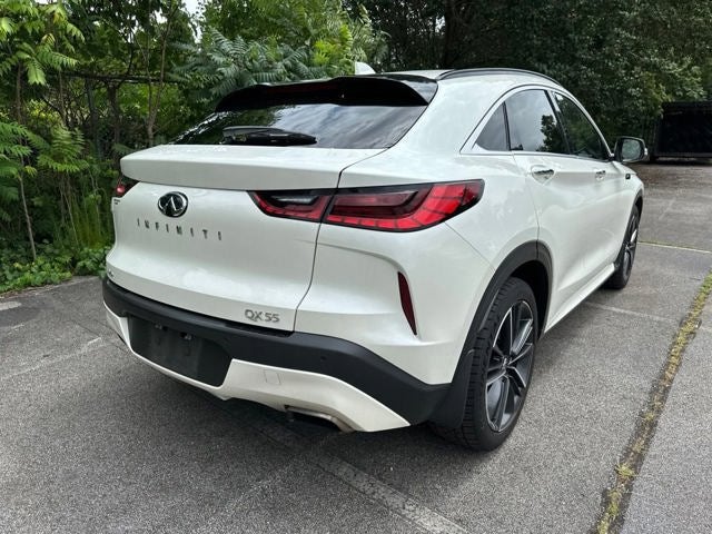 2022 INFINITI QX55 LUXE