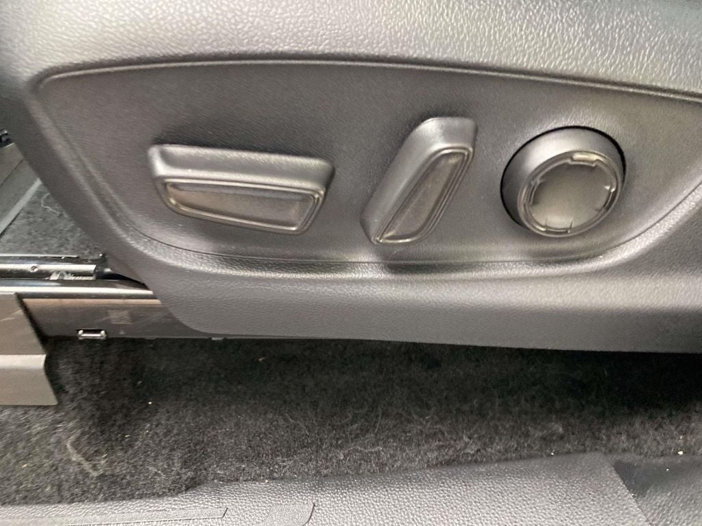 2025 Toyota Tacoma Hybrid Trailhunter