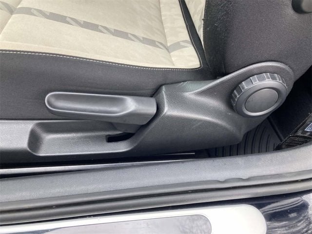 2018 Volkswagen Beetle 2.0T Coast