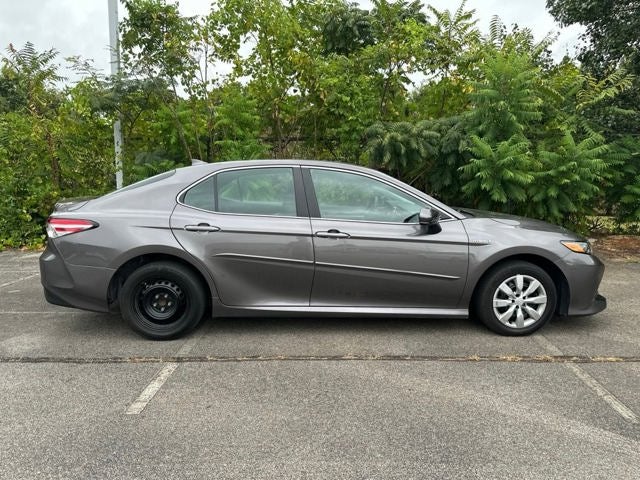 2019 Toyota Camry Hybrid LE