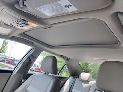 2012 Toyota Camry Hybrid XLE