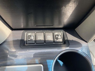 2012 Toyota Camry Hybrid XLE