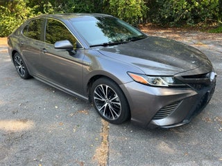 2020 Toyota Camry Hybrid SE
