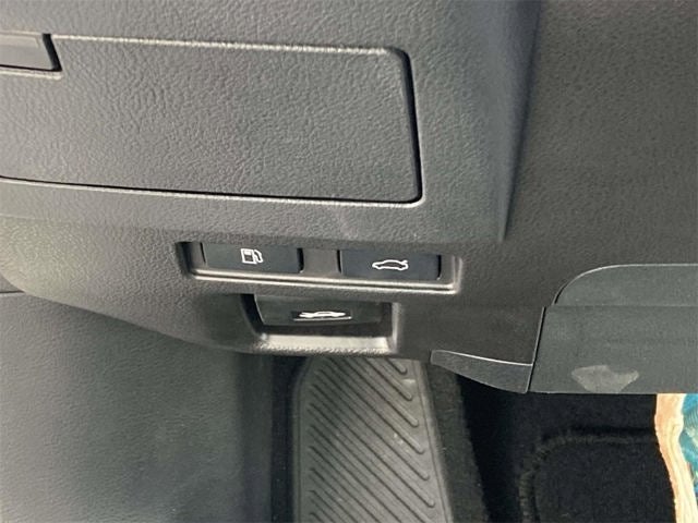 2025 Lexus ES 300h 300h