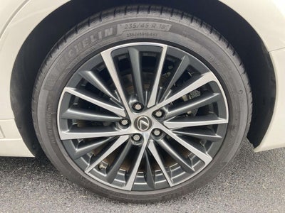 2022 Lexus ES 300h 300h