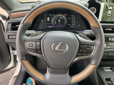 2025 Lexus ES 300h LUXURY LUXURY