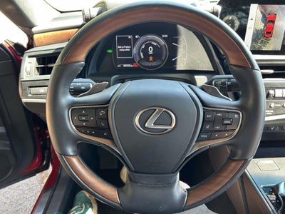 2025 Lexus ES 300h ULTRA LUXURY ULTRA LUXURY