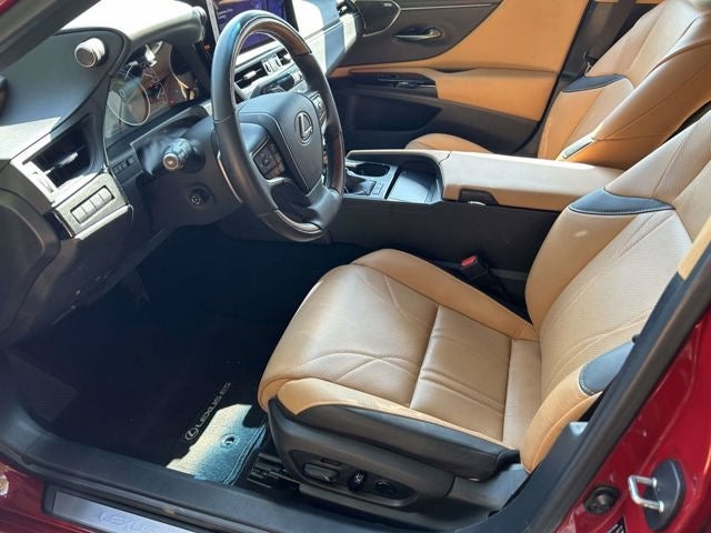 2025 Lexus ES 300h ULTRA LUXURY ULTRA LUXURY
