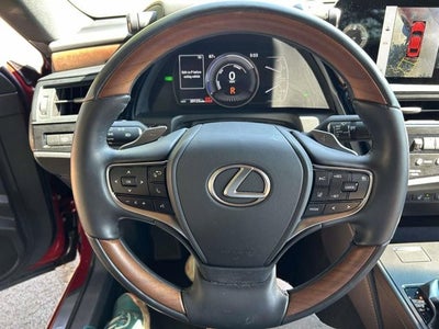 2025 Lexus ES 300h ULTRA LUXURY ULTRA LUXURY