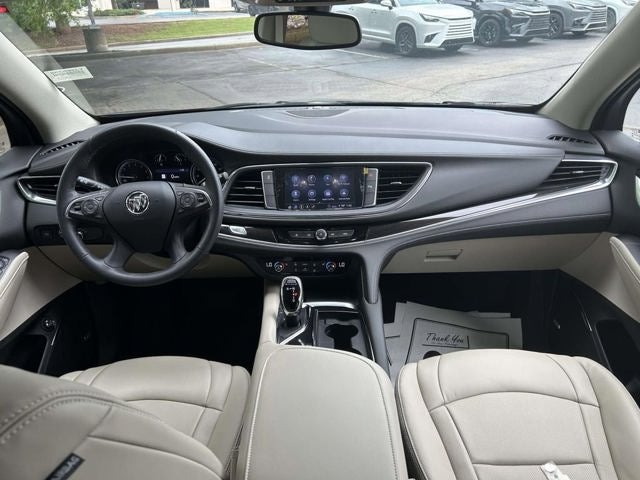 2021 Buick Enclave Essence