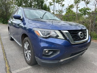 2018 Nissan Pathfinder SV