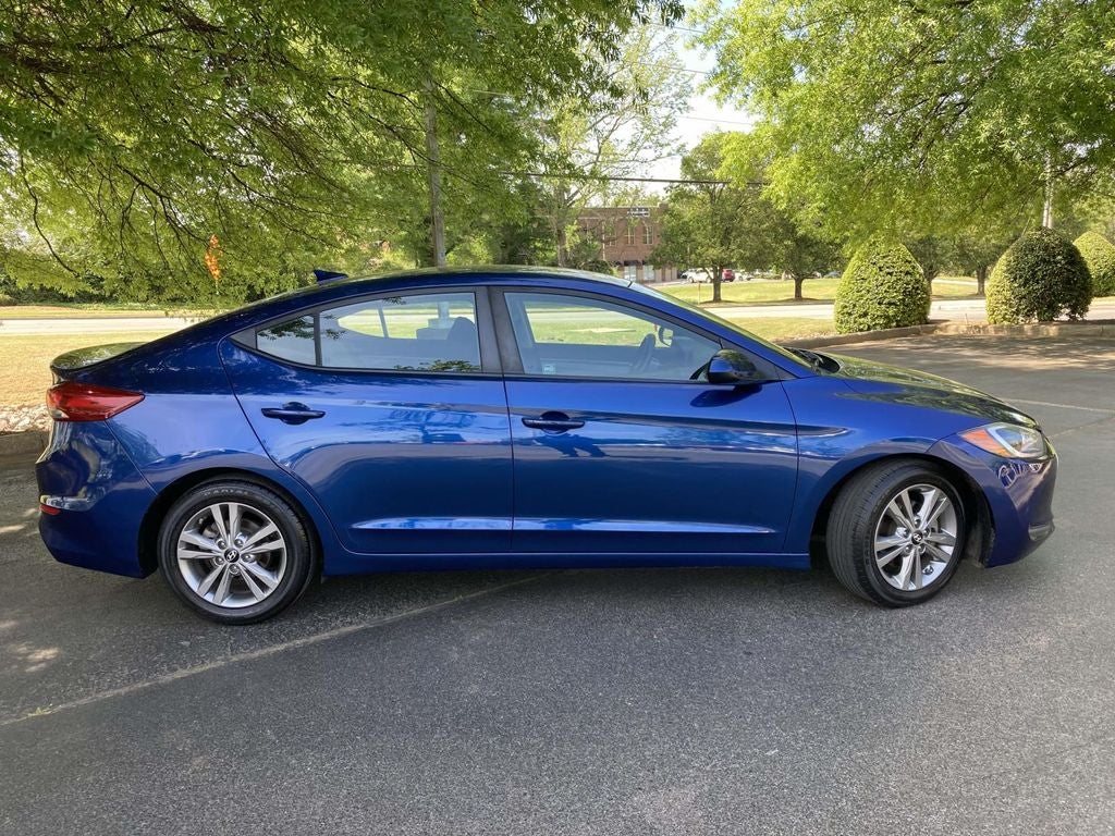 2018 Hyundai Elantra Base