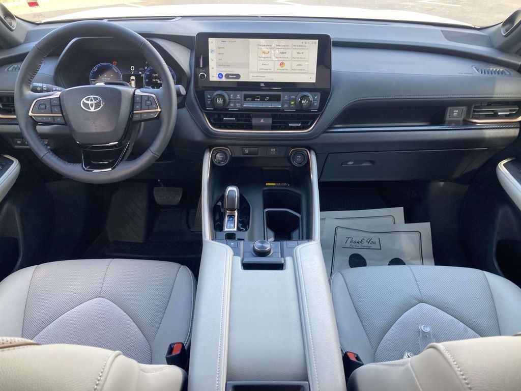 2025 Toyota Grand Highlander Hybrid MAX Platinum