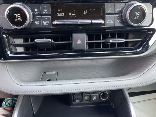 2021 Toyota Highlander Hybrid LE