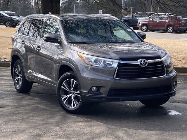 2016 Toyota Highlander XLE V6