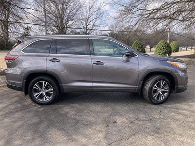 2016 Toyota Highlander XLE V6