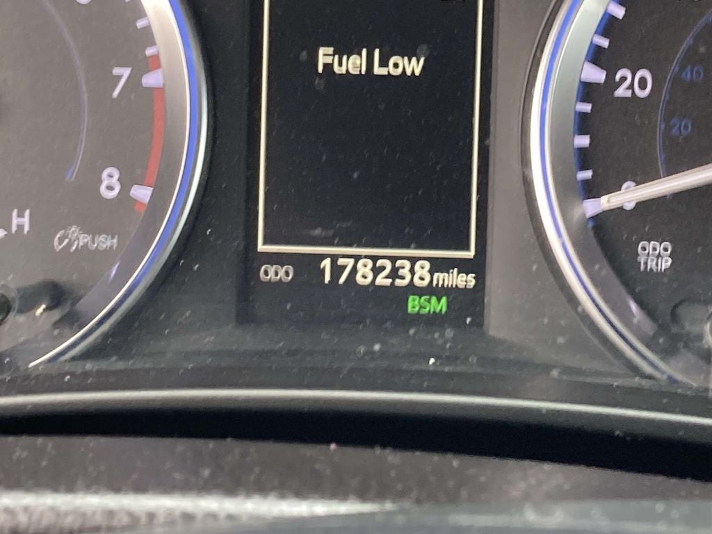 2017 Toyota Highlander SE