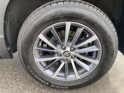 2017 Toyota Highlander SE