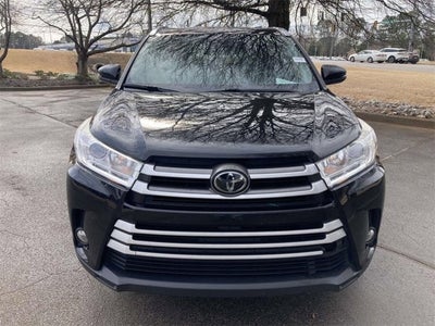 2017 Toyota Highlander SE