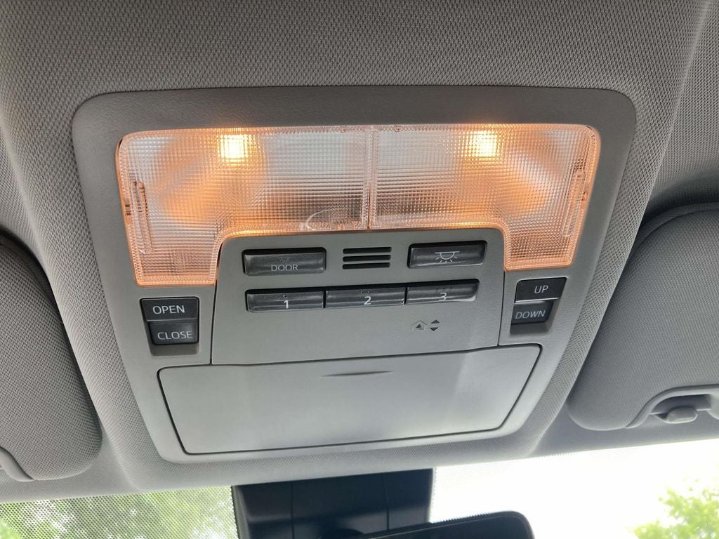 2018 Toyota Highlander Base