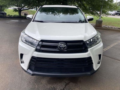 2018 Toyota Highlander Base