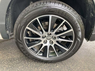 2018 Toyota Highlander Base