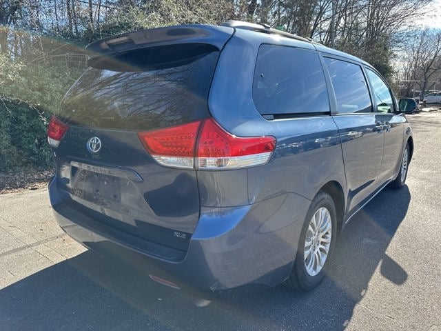 2014 Toyota Sienna Base