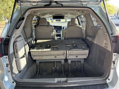2016 Toyota Sienna XLE Premium 8 Passenger